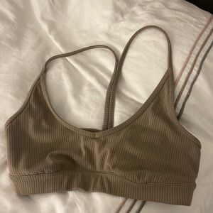 Alo sports bra size small